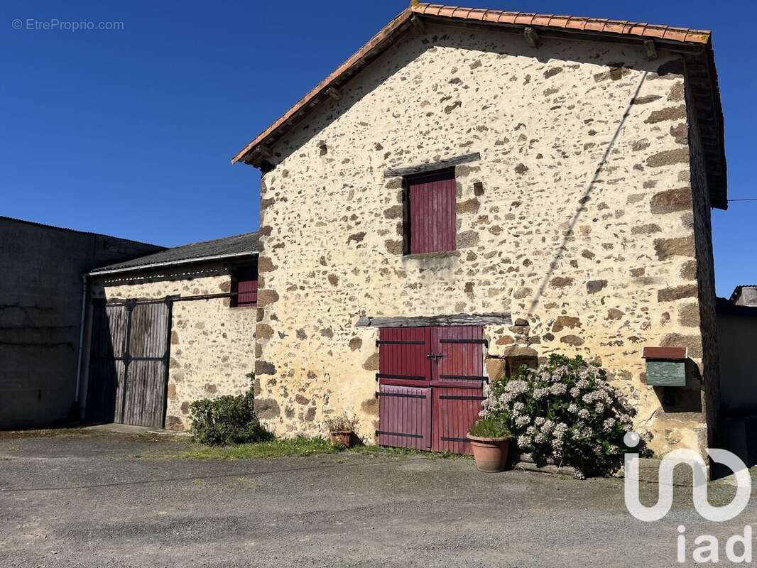 Photo 2 - Maison à MENOMBLET