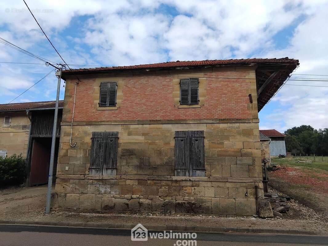 Vu en facade - Maison à VILLOTTE-DEVANT-LOUPPY