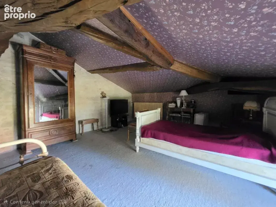 Maison en pierre de caractère à Lamothe-Landerron 214 m², piscine et fort potentiel professionnel - photo 15