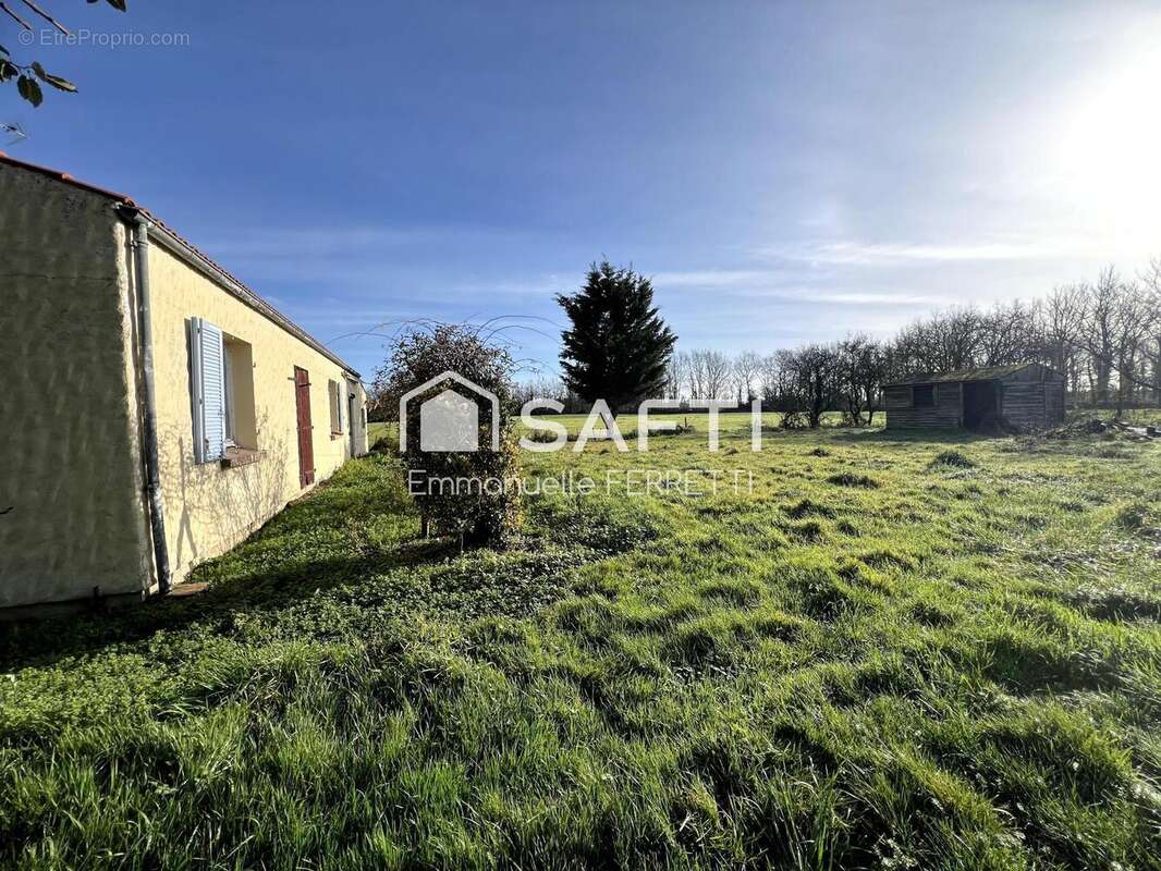 Photo 2 - Maison à LE GIROUARD