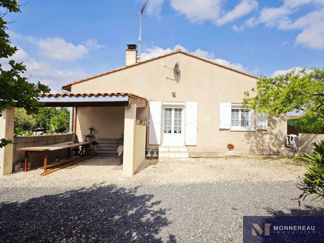 Maison à GURAT