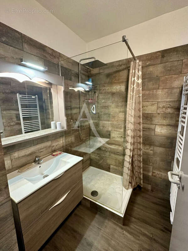 Appartement à LES ANGLES