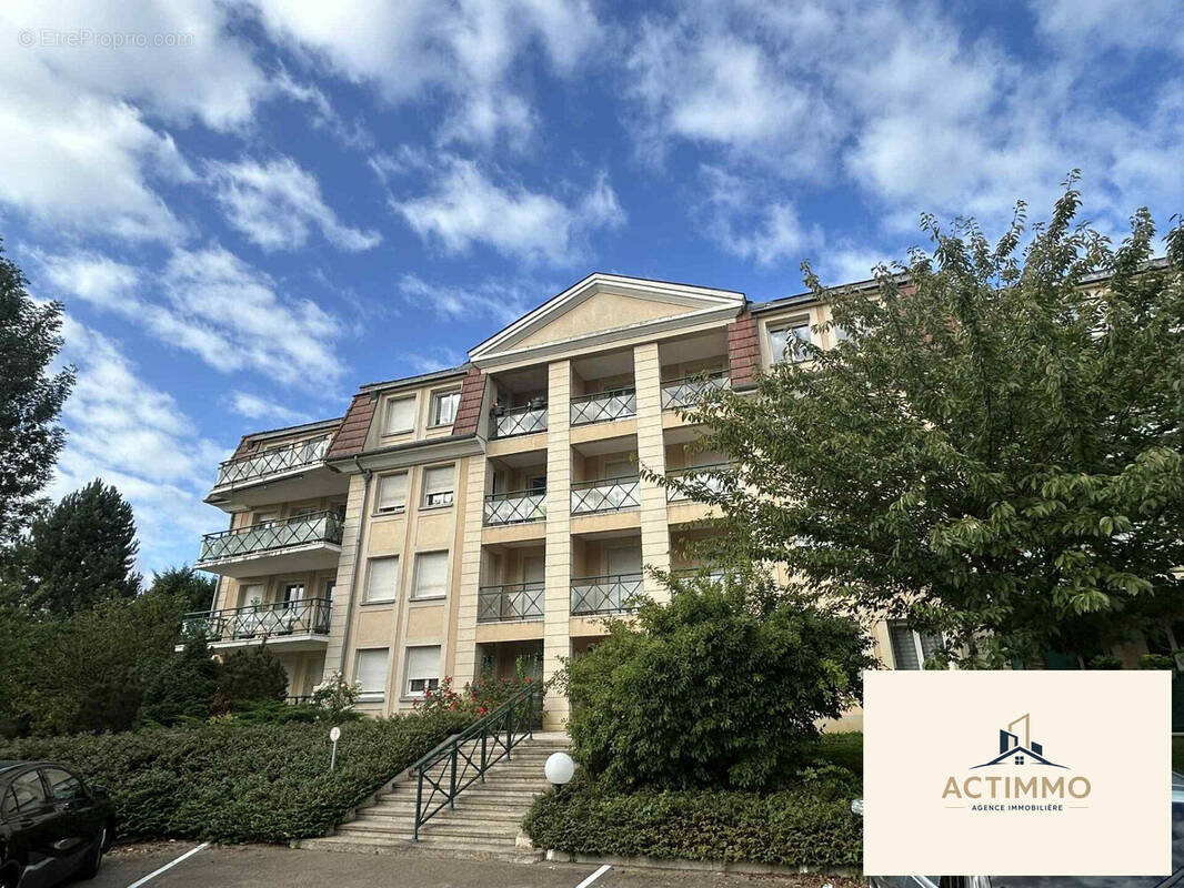 Appartement à JOIGNY