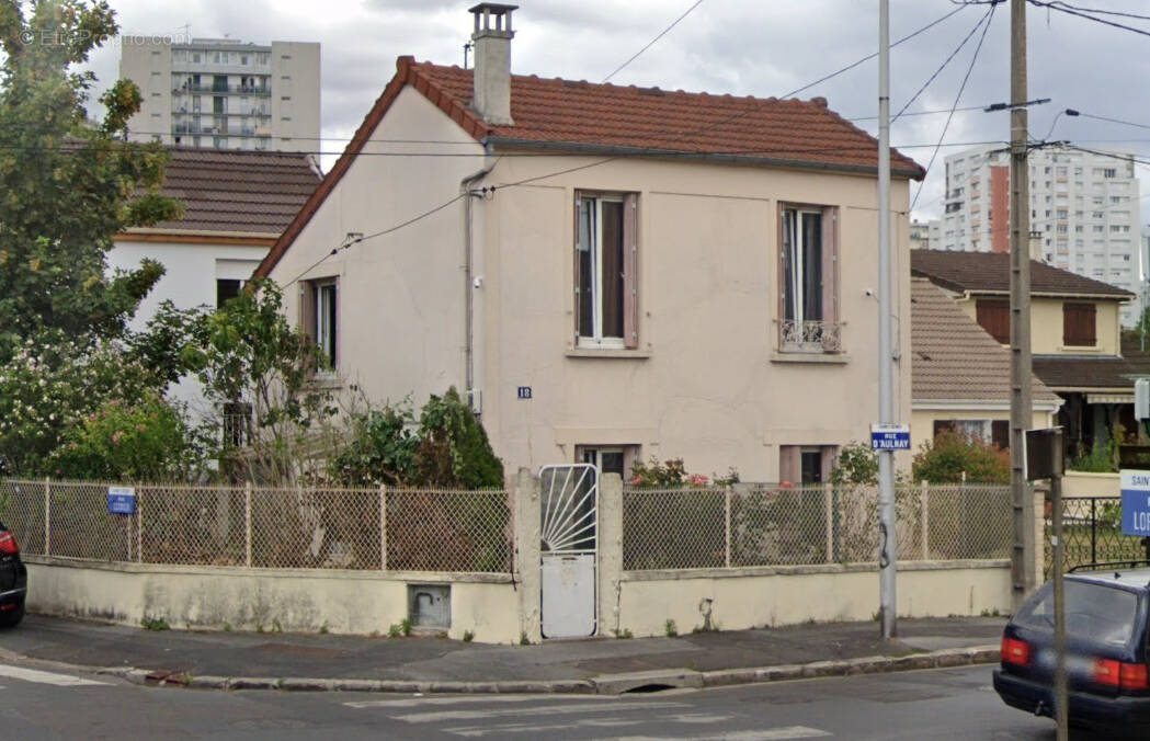 Maison à SAINT-DENIS