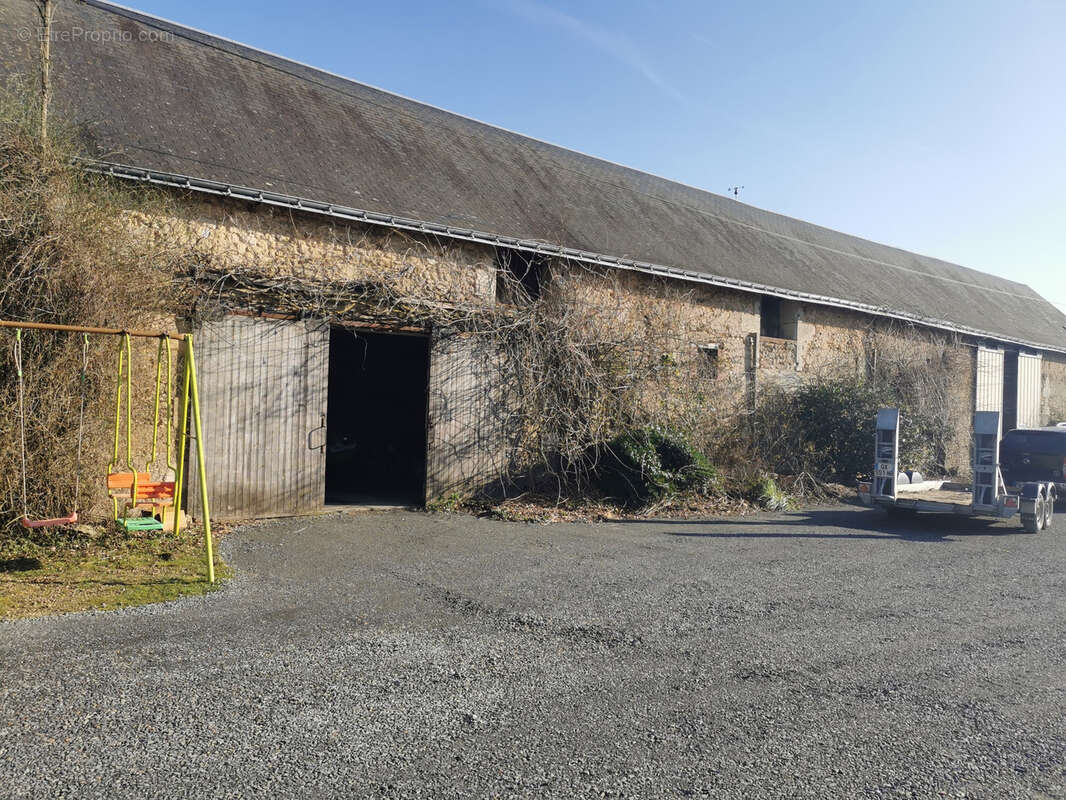 Maison à CERELLES