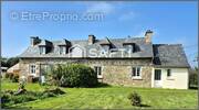 Photo 1 - Maison à PLOUVORN
