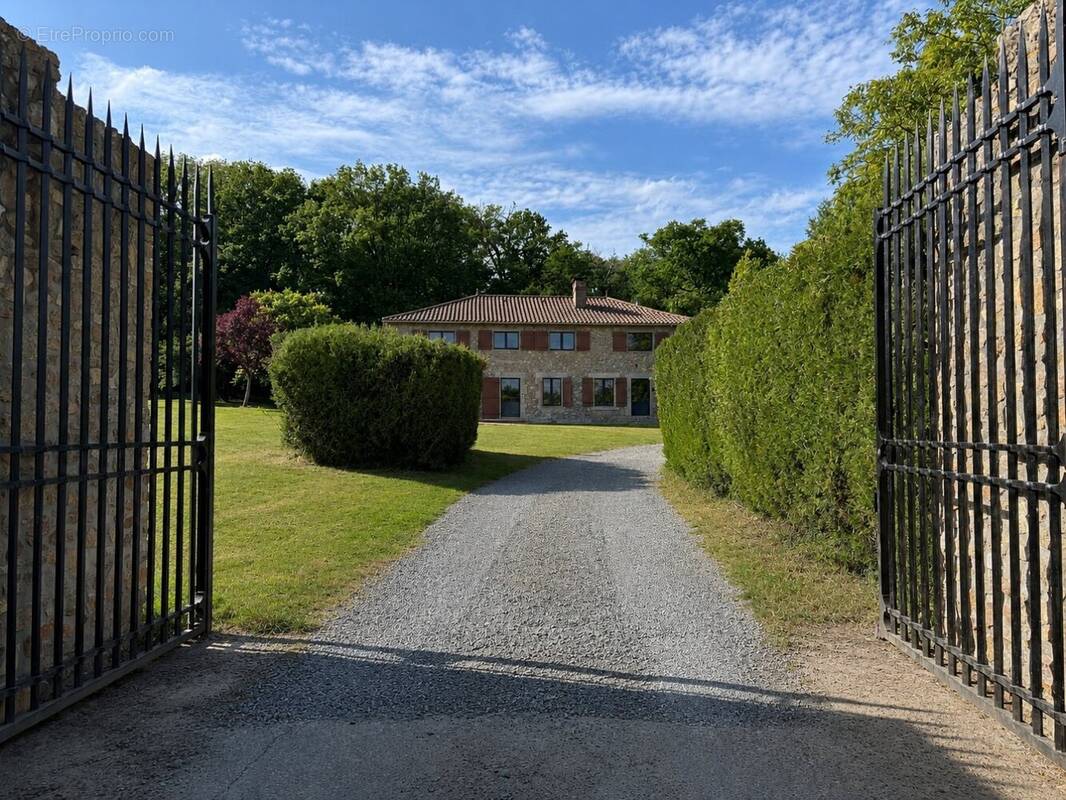 Maison à BRESSUIRE