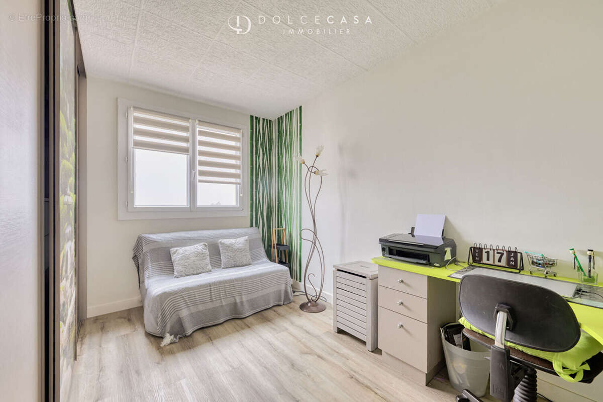 Appartement à LIVRY-GARGAN