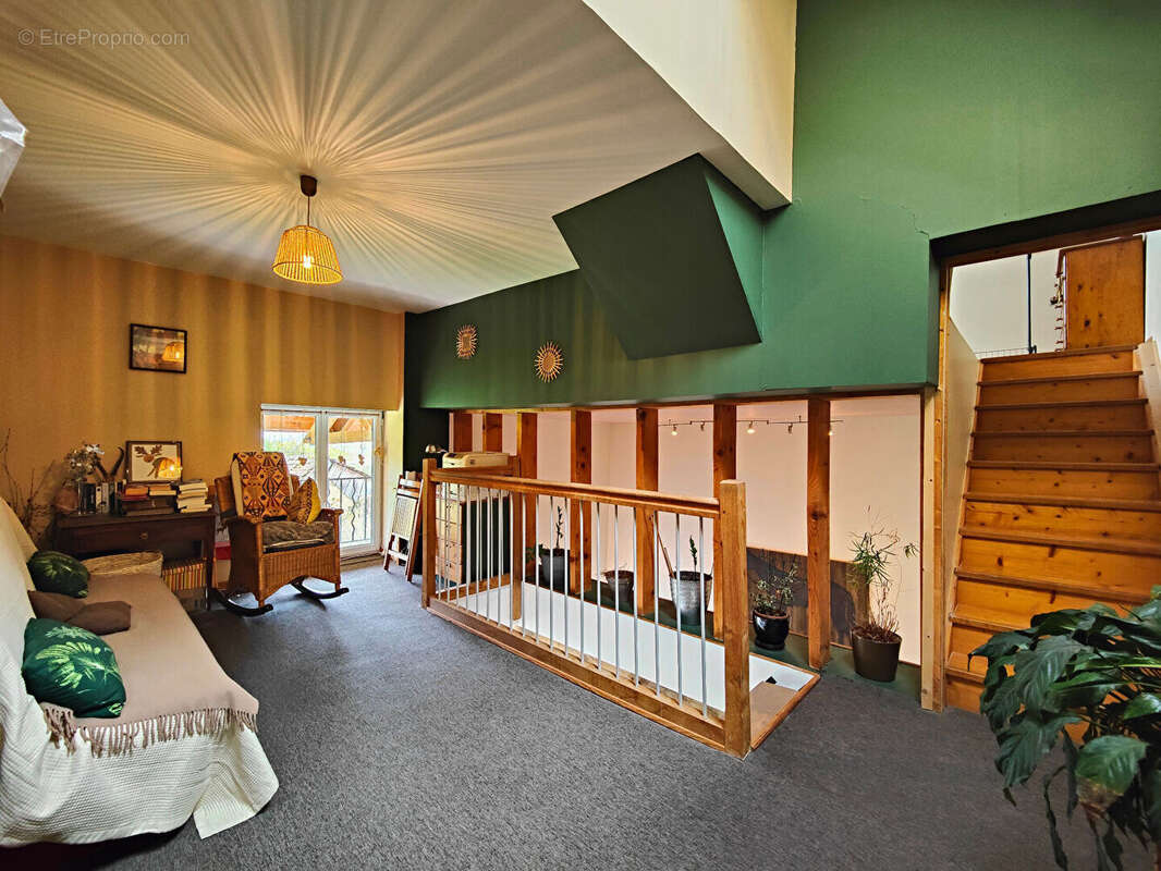 Maison à SAINT-GENIX-SUR-GUIERS