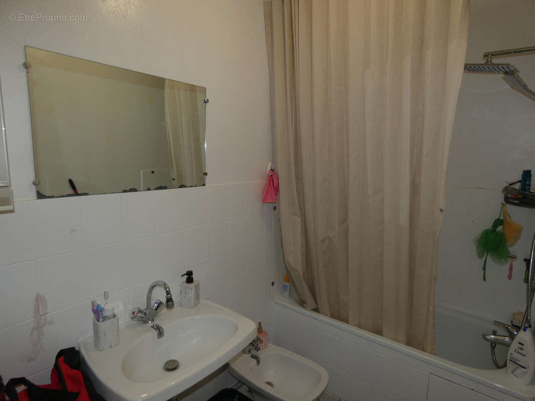 Appartement à MIGENNES
