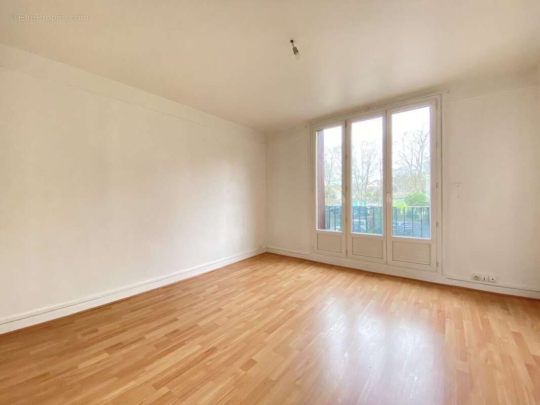 Appartement à VIRY-CHATILLON