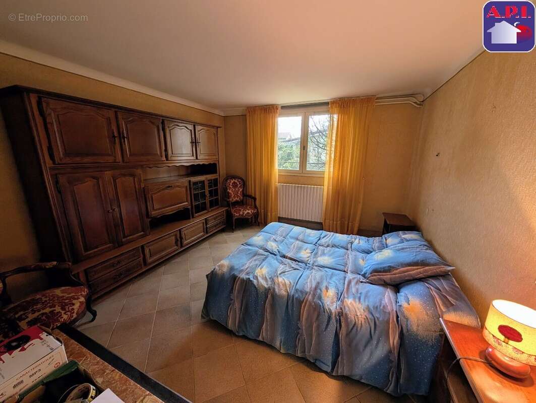 Maison à LAROQUE-D&#039;OLMES