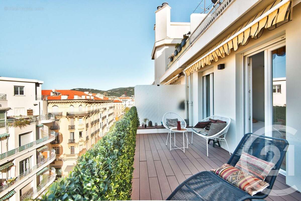 Appartement à NICE