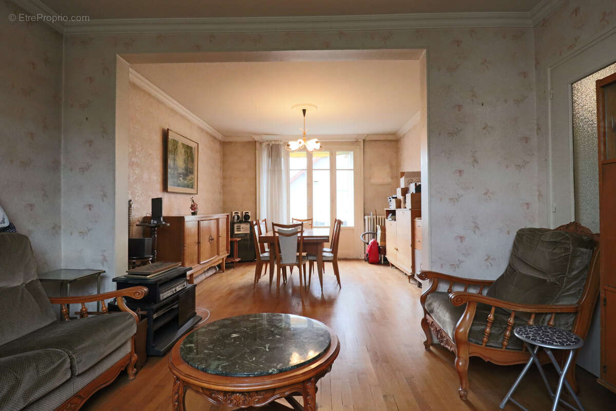 Maison à LES PAVILLONS-SOUS-BOIS