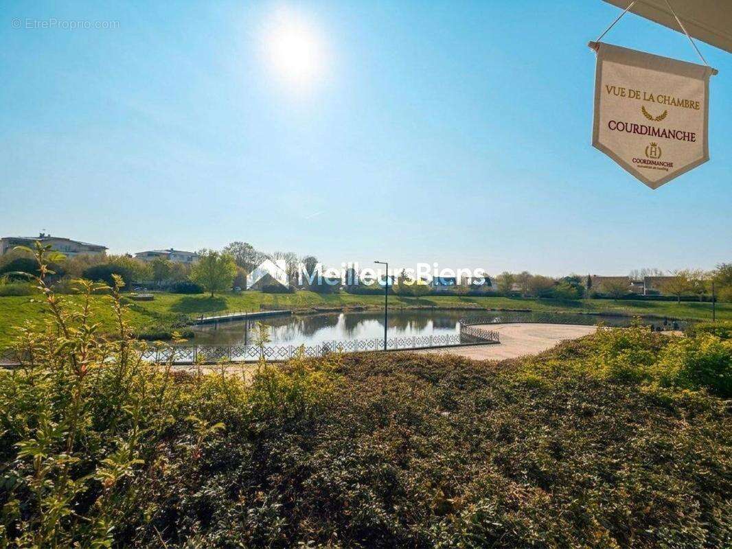 Maison à COURDIMANCHE