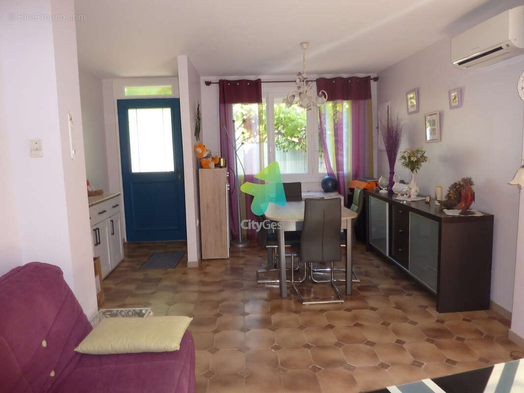 Maison à VALRAS-PLAGE