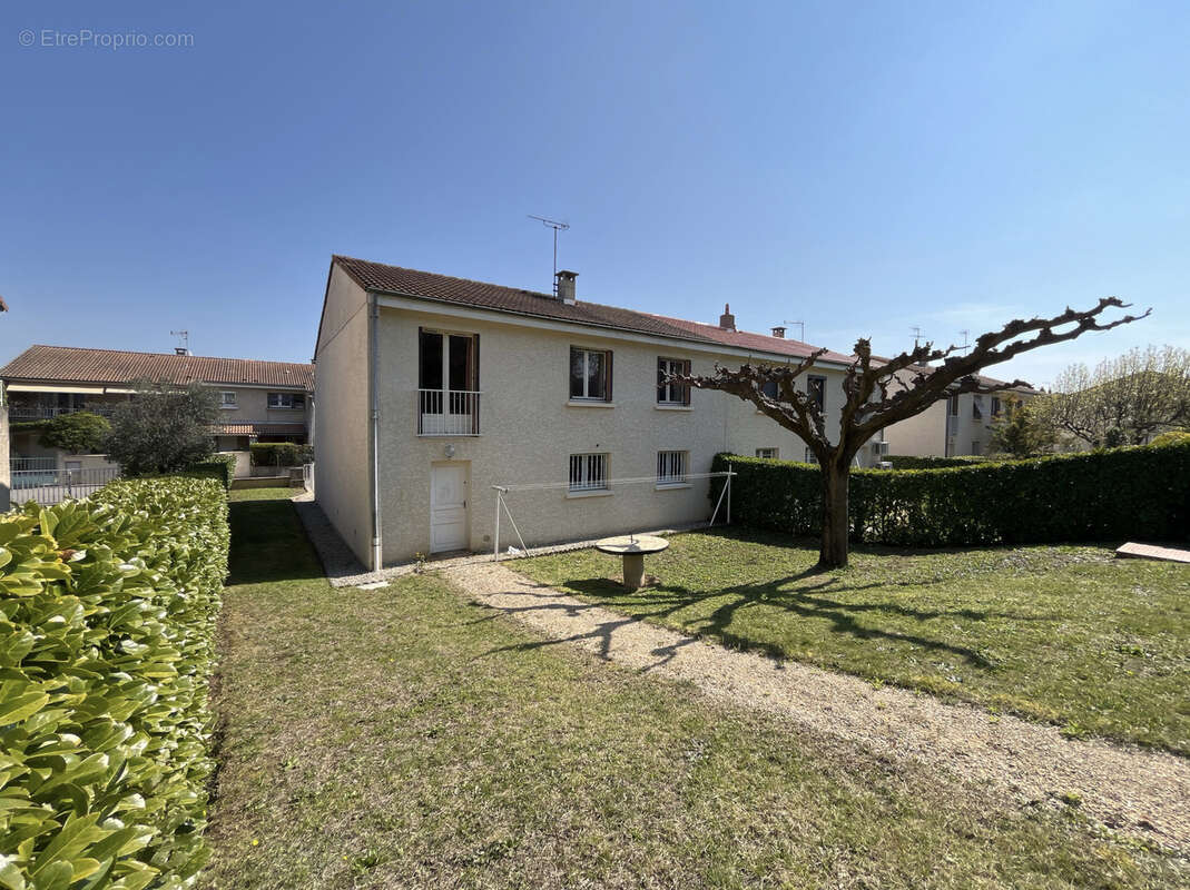 Maison à BEAUVALLON