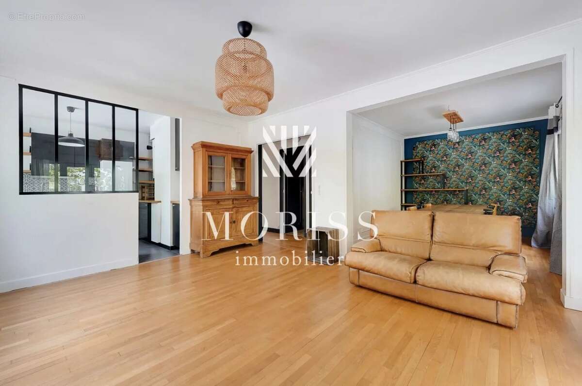 Appartement à LEVALLOIS-PERRET