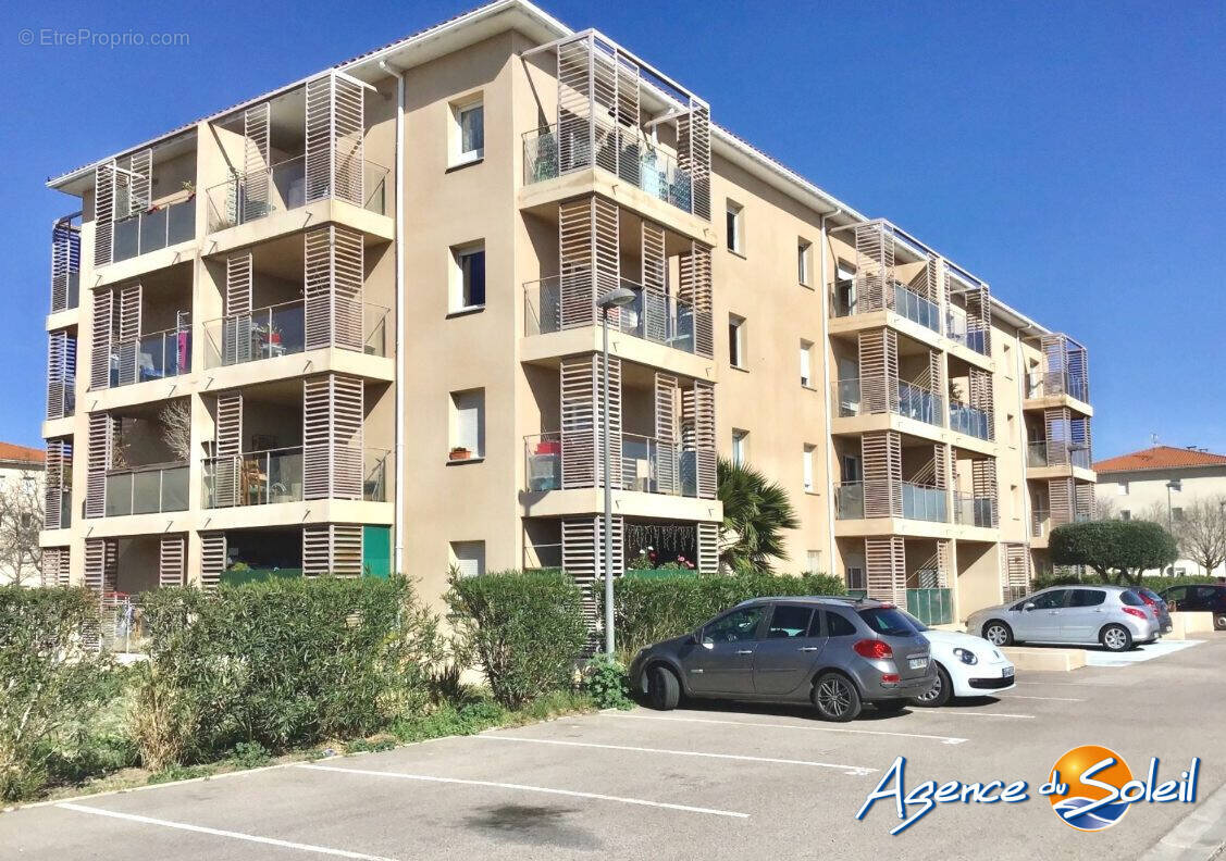 Appartement à SAINT-LAURENT-DE-LA-SALANQUE