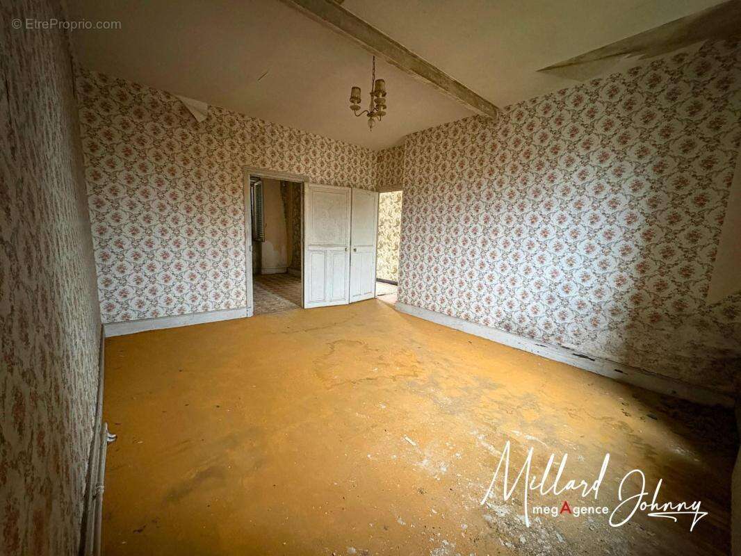 Maison à MONTCEAU-LES-MINES