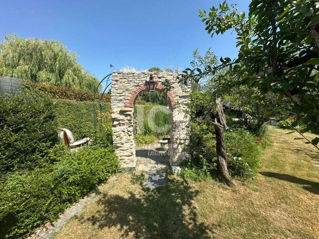 Maison à LES ROSIERS-SUR-LOIRE