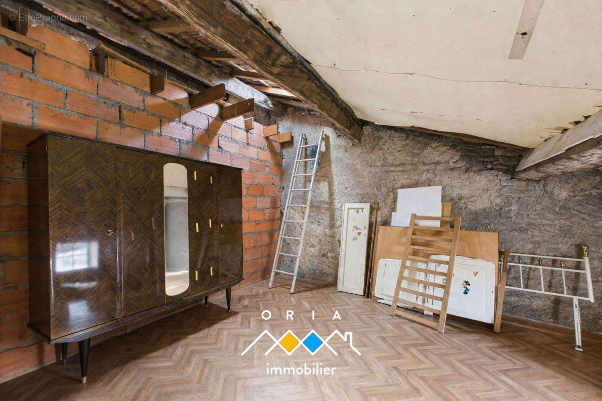 Maison ancienne avec jardin, potentiel – Villecey-sur-Mad - photo 15