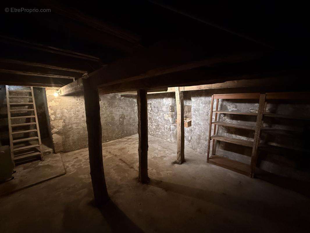 Maison à TALMONT-SUR-GIRONDE