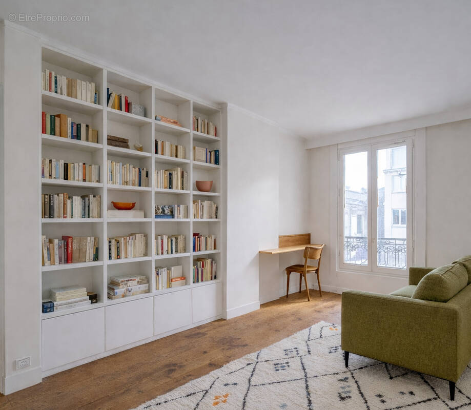 Appartement à PARIS-18E