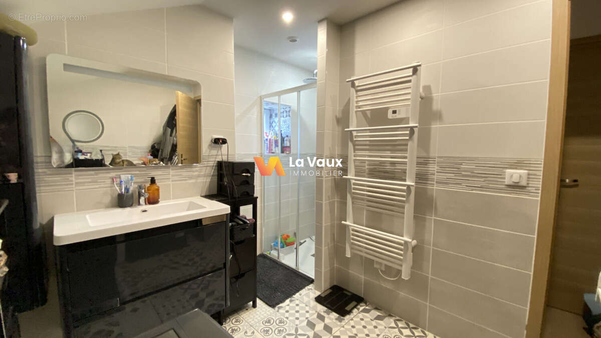 Appartement à BOUXIERES-AUX-DAMES