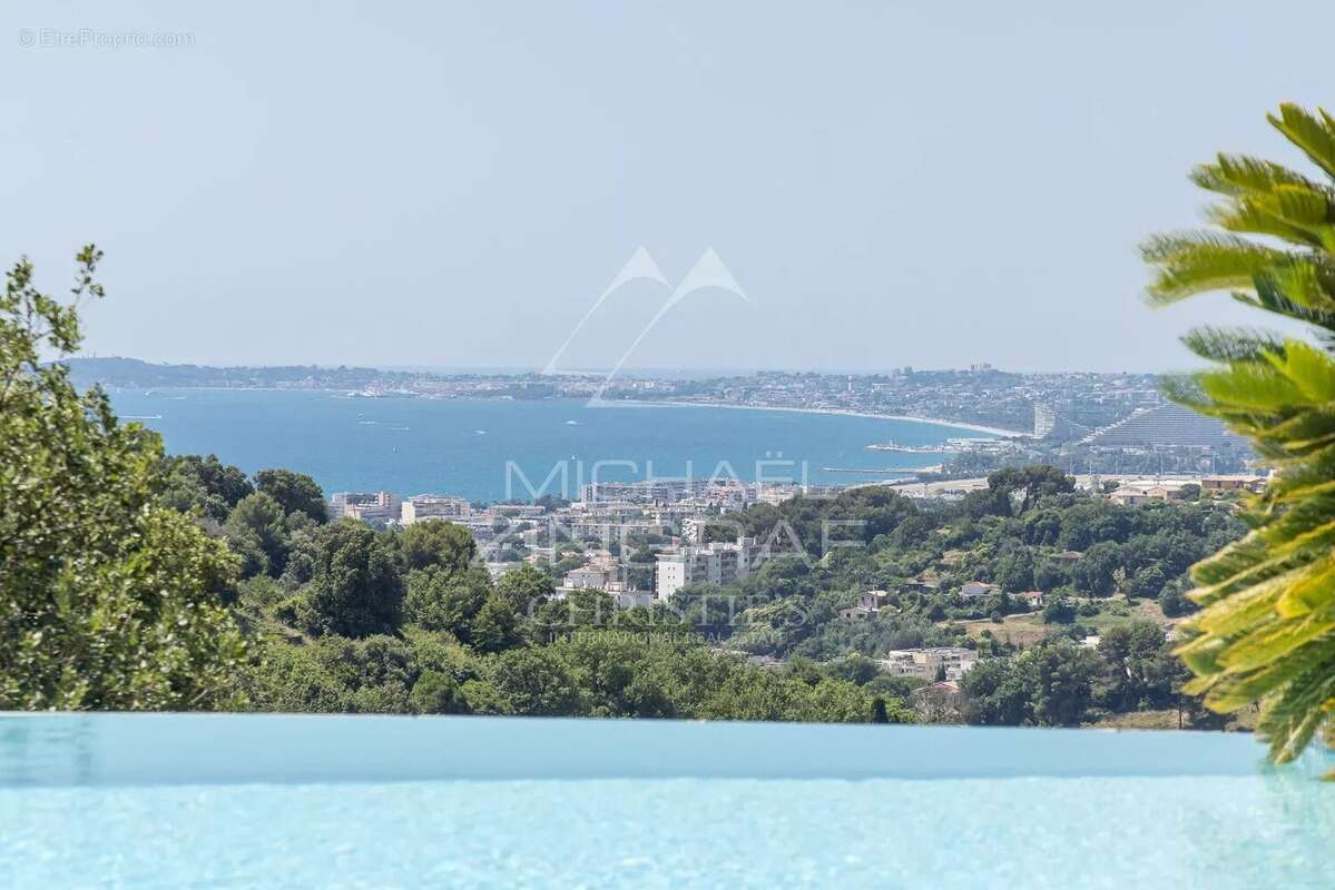 Propriété provençale moderne avec vue mer panoramique - photo 2