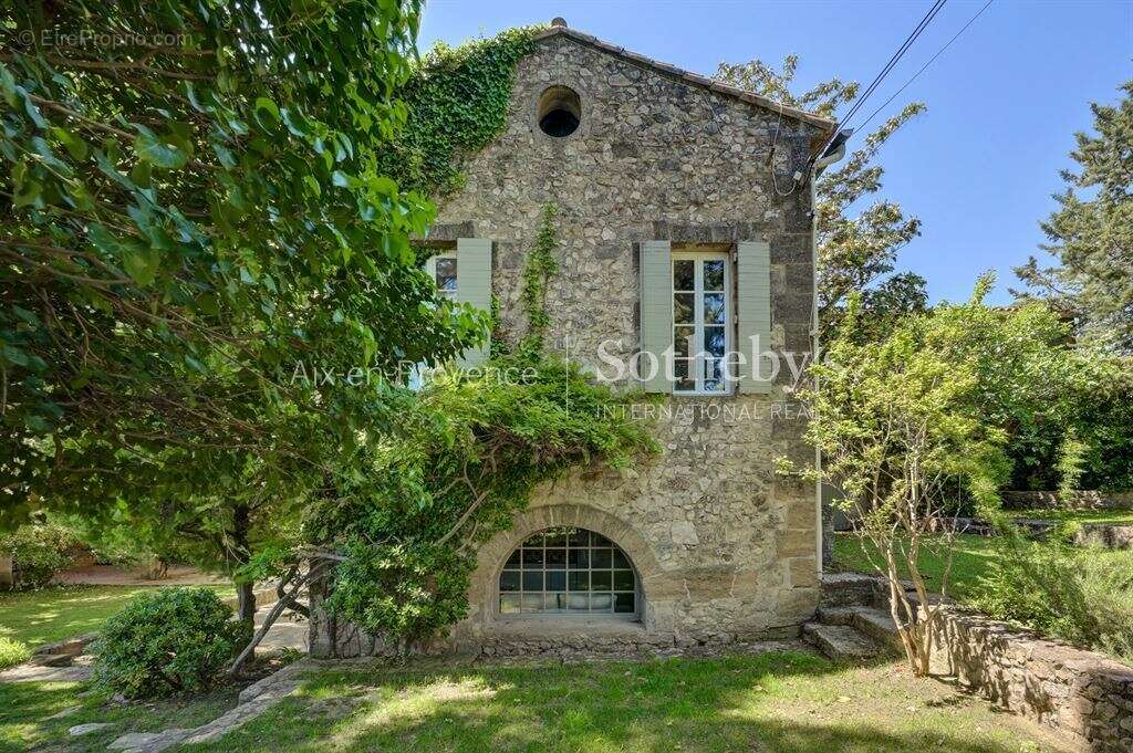Maison à AIX-EN-PROVENCE