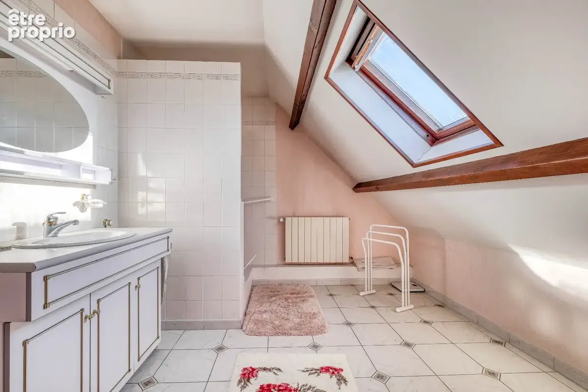 Christophe Michaudelle – CAPIFRANCE vous propose à Meaux : vivable de plain pied - DPE en D - 5 pièces - 155 m² - 3 chambres (4è - photo 30