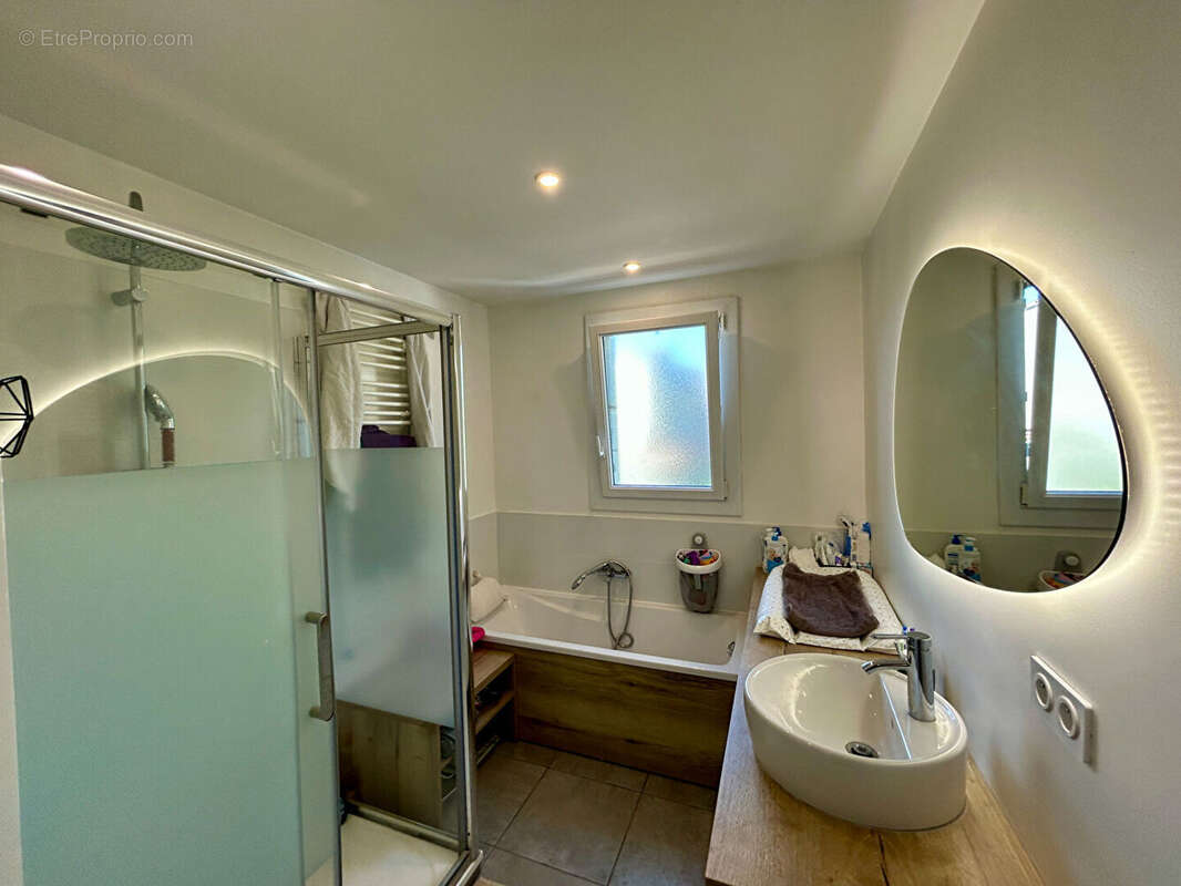 NOUVEAUTE EN EXCLUSIVITE - Hyper centre - Appartement F3  avec terrasse - photo 9