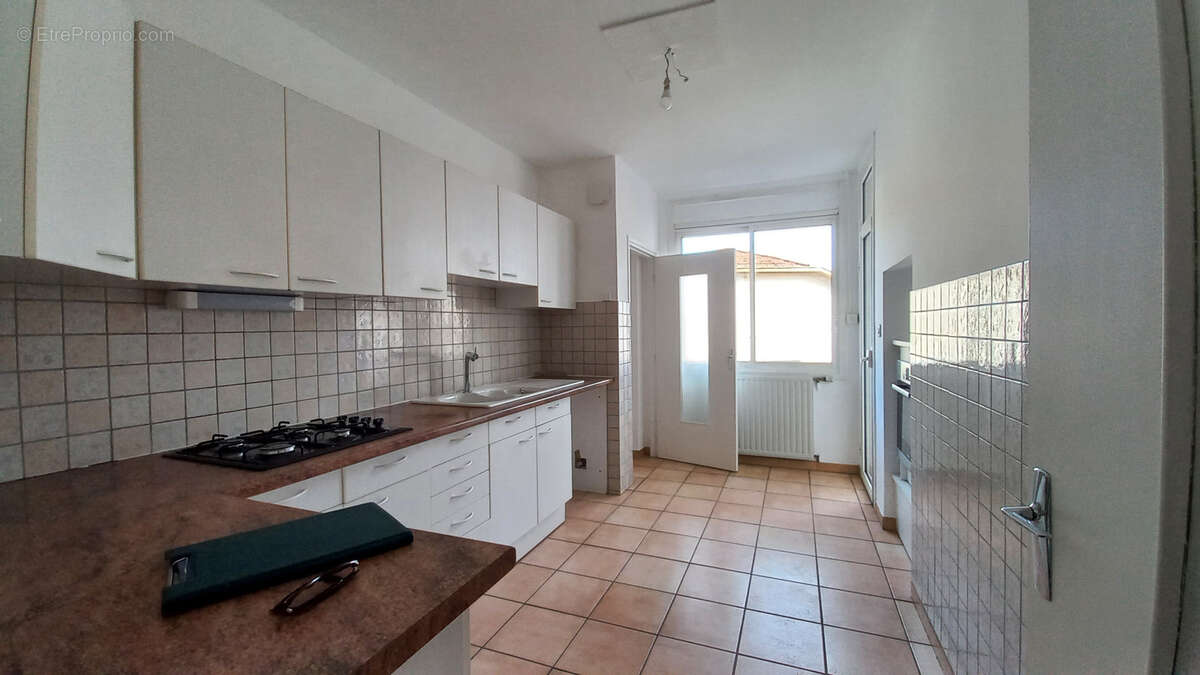 Appartement à BEZIERS