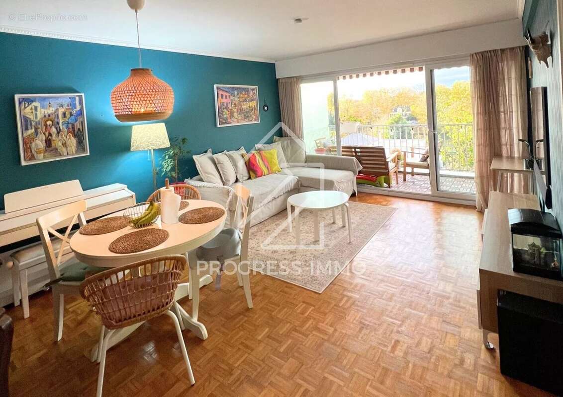 Appartement à CHENNEVIERES-SUR-MARNE