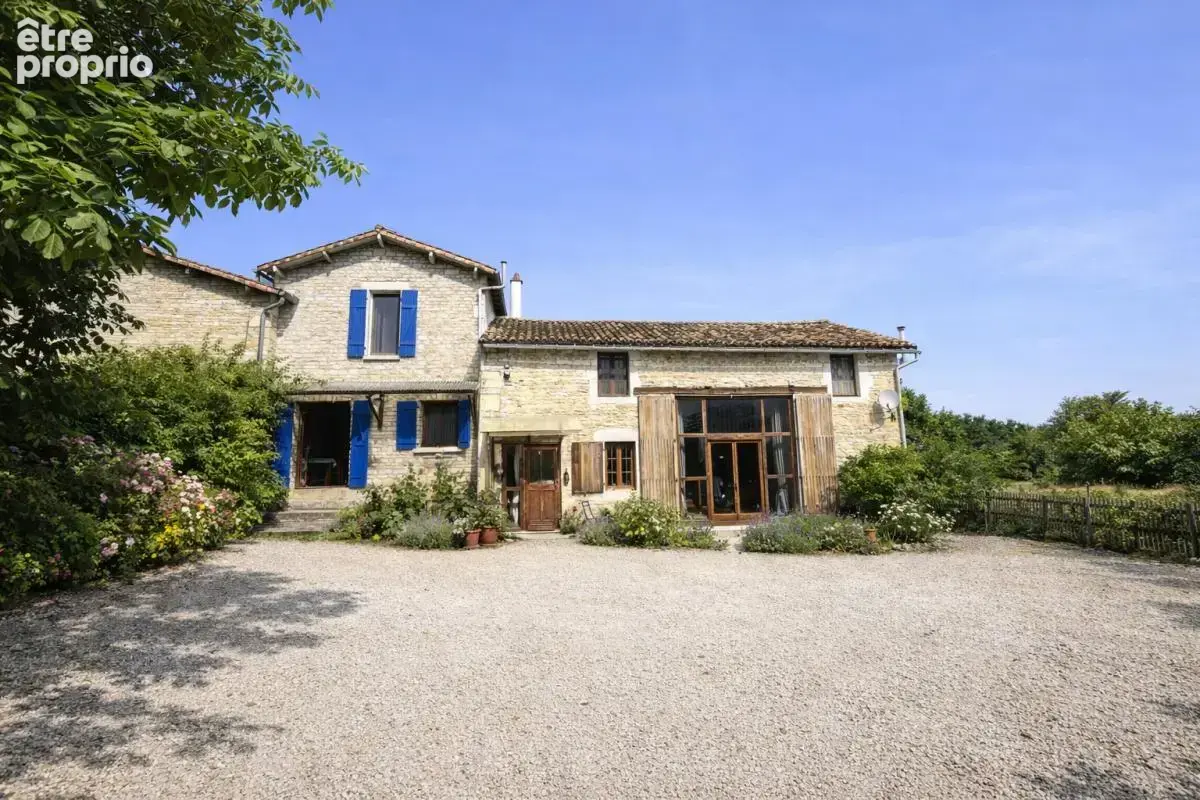 Maison à SAUZE-VAUSSAIS