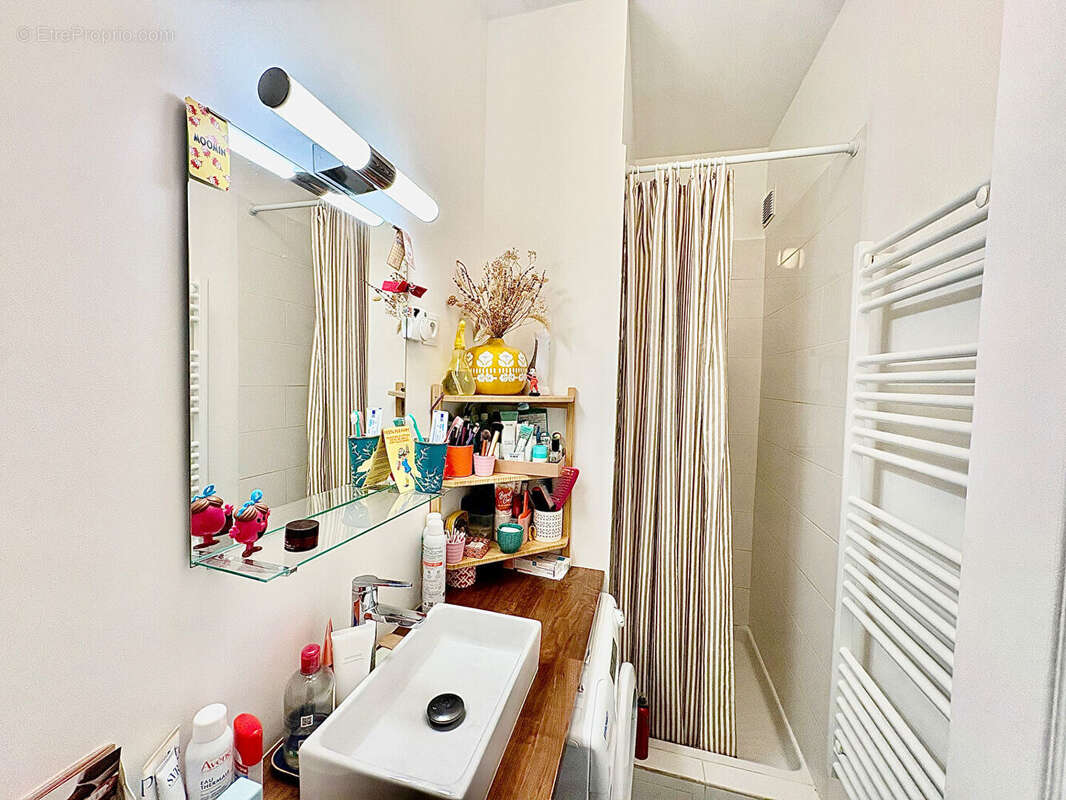Appartement à CHATILLON