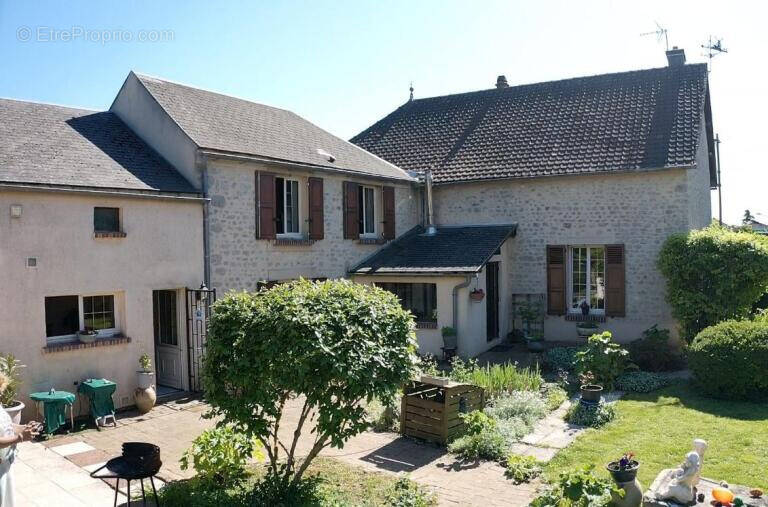 Maison à VOVES