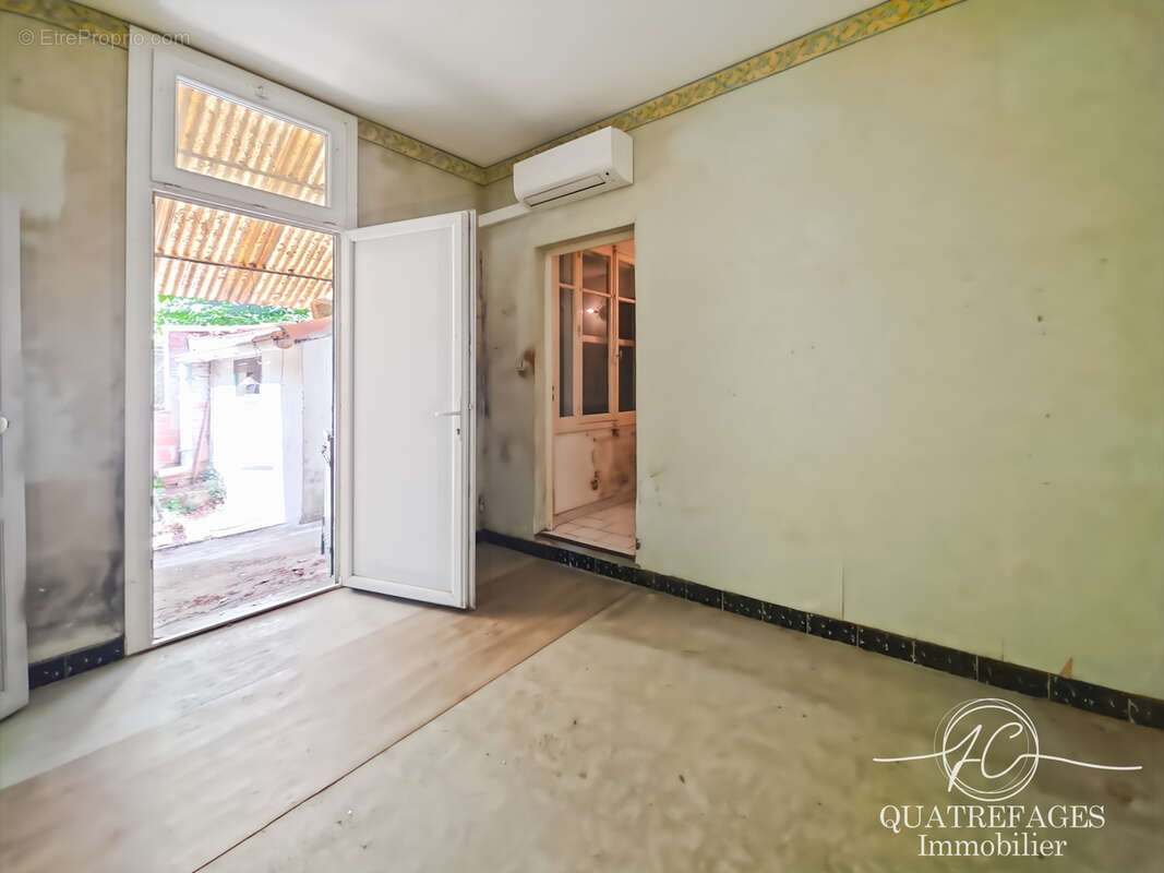 Maison de plain pied, avec un grand jardin - photo 9