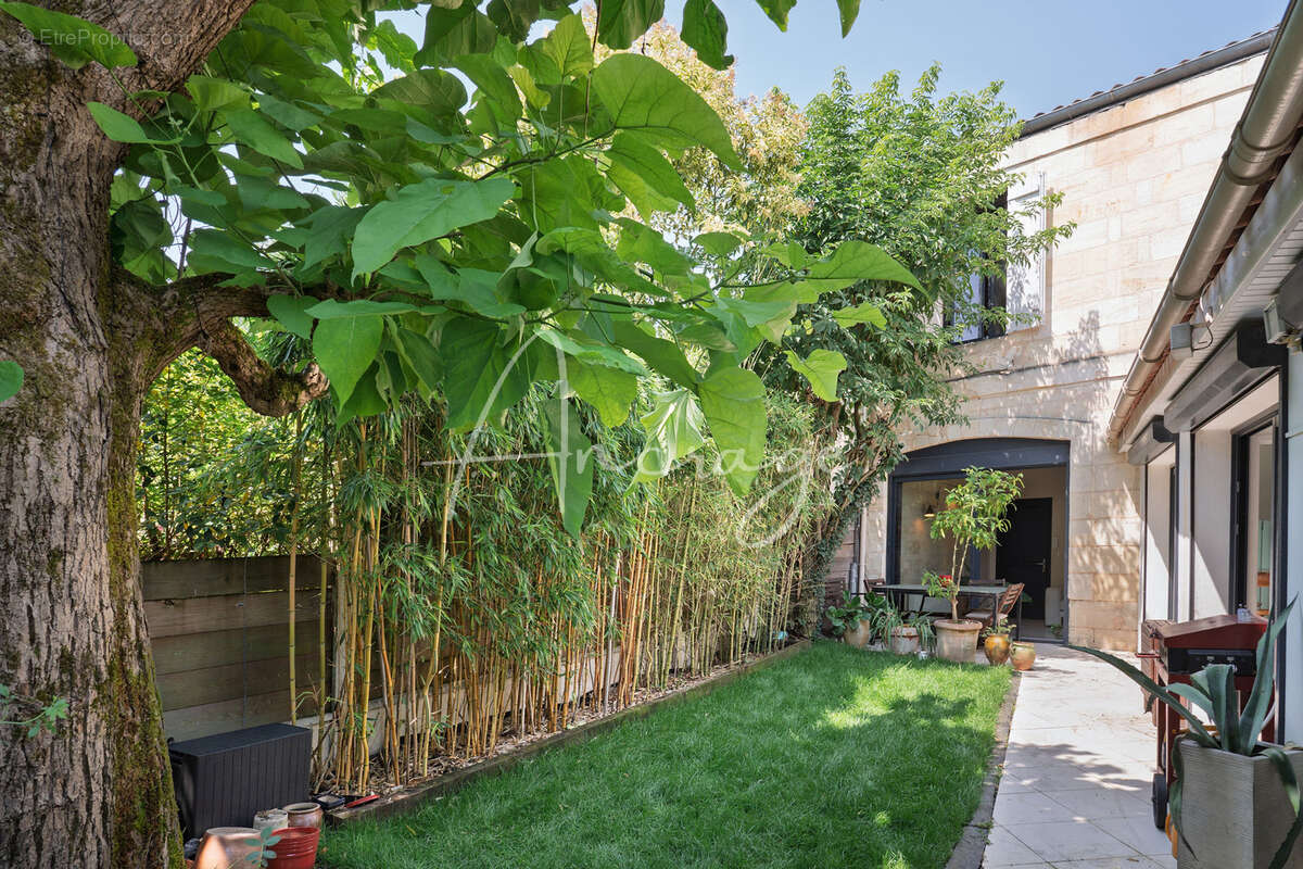Nansouty / barriere de toulouse duplex 3 ch avec jardin - photo 2