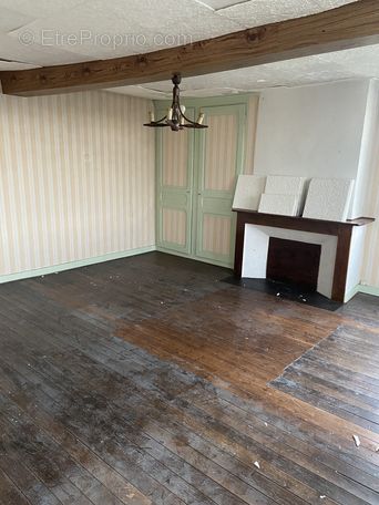 Maison à ORIGNY-EN-THIERACHE