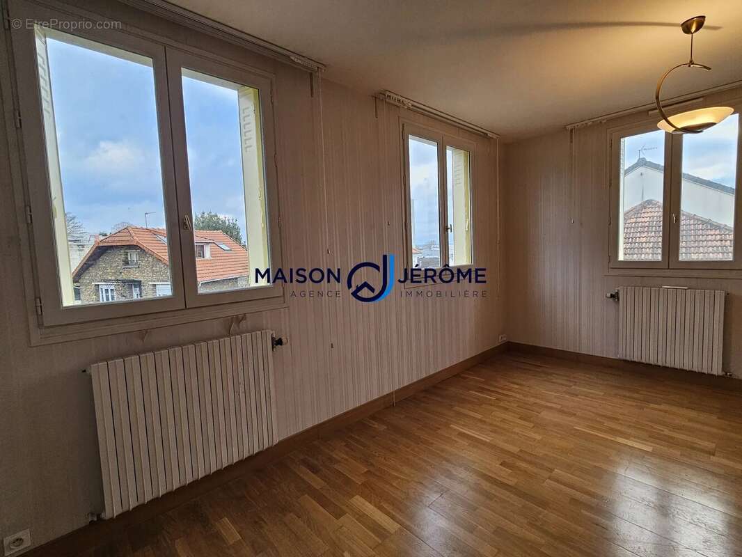 Maison à CHAMPIGNY-SUR-MARNE