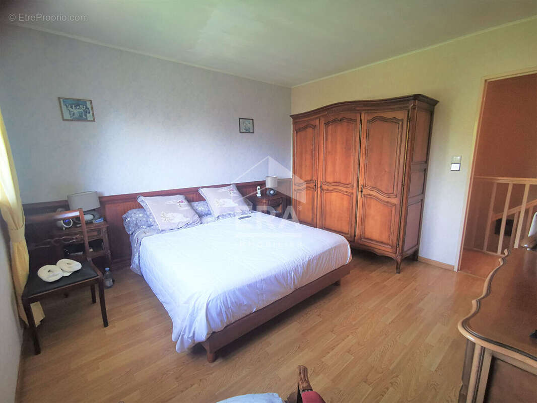 Maison à LA FERTE-ALAIS