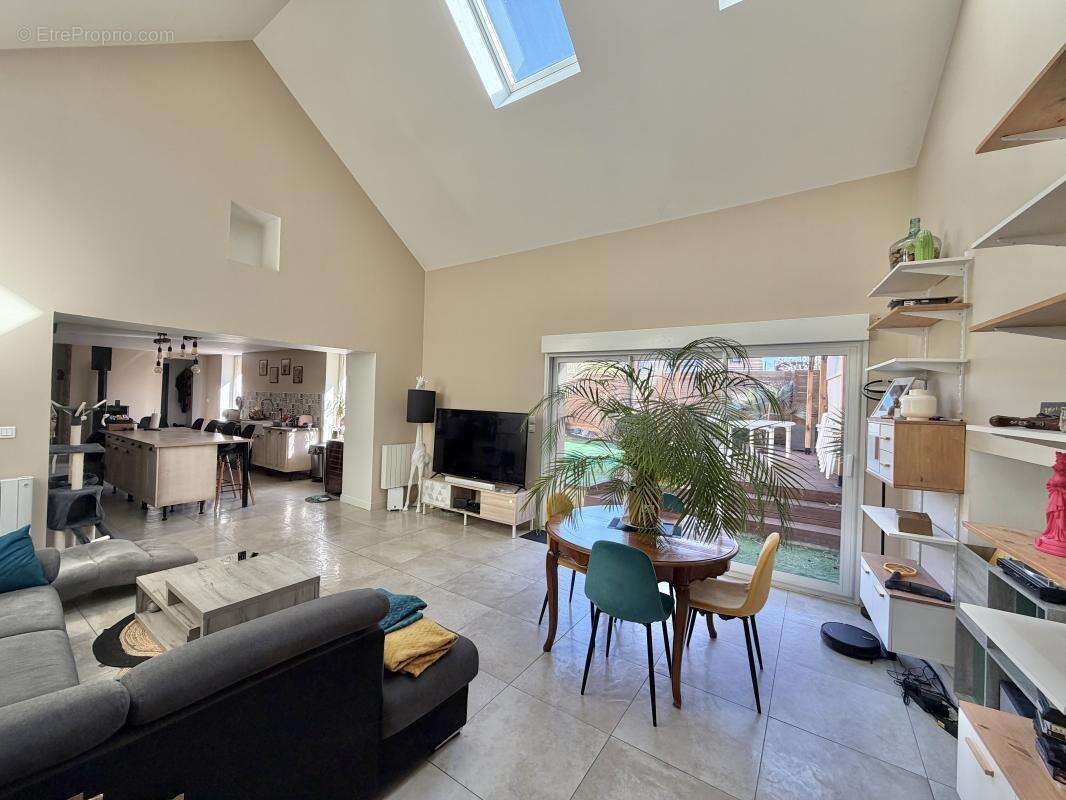 Maison à FOURCHAMBAULT