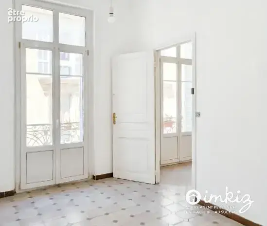 T4 de 80 m² repeint, gros potentiel - photo 13