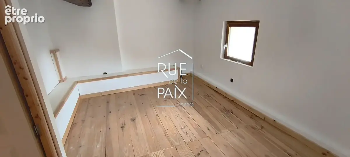 Maison de bourg rénovée - photo 8