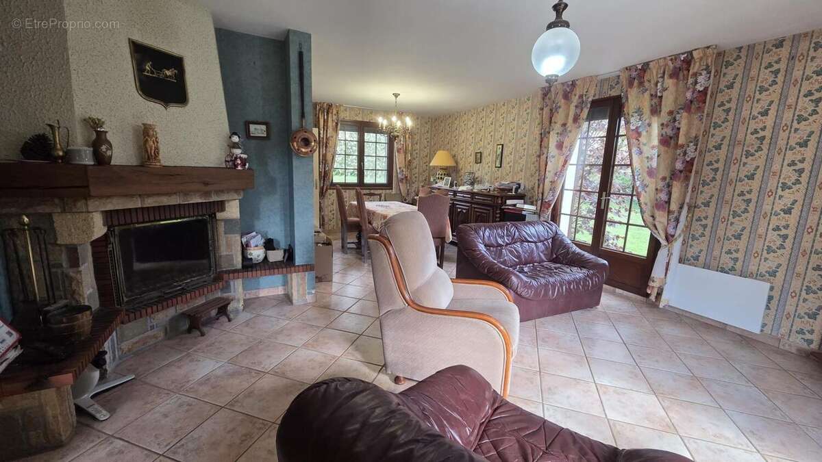 Photo 2 - Maison à BACONNES