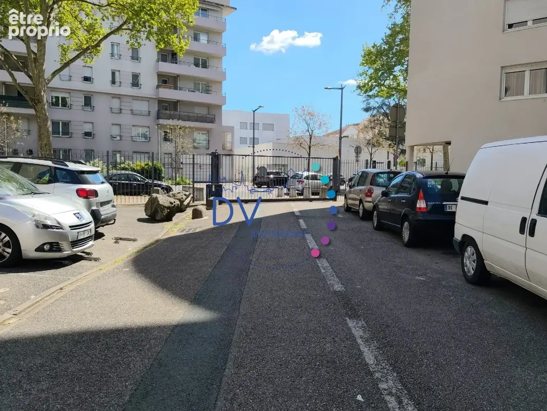 Parking à vendre à Lyon-8e (69008) - photo 6