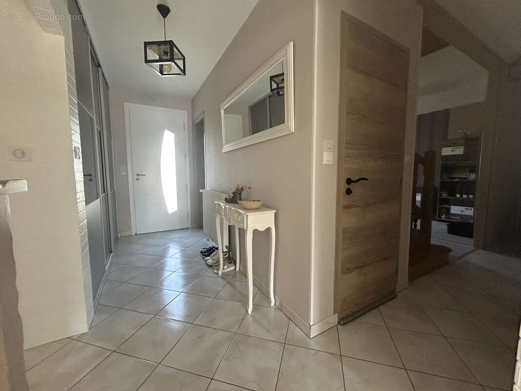 Maison à FRIGNICOURT