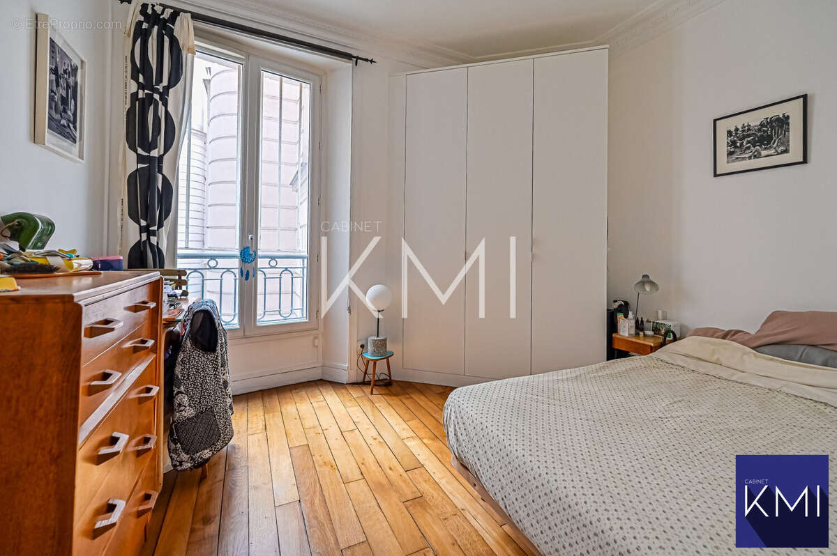 Appartement à PARIS-11E